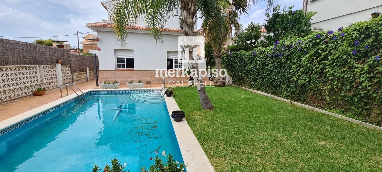 4 camera da letto Villa in vendita in Segur de Calafell con piscina - 420.000 € (Rif: 9769034)