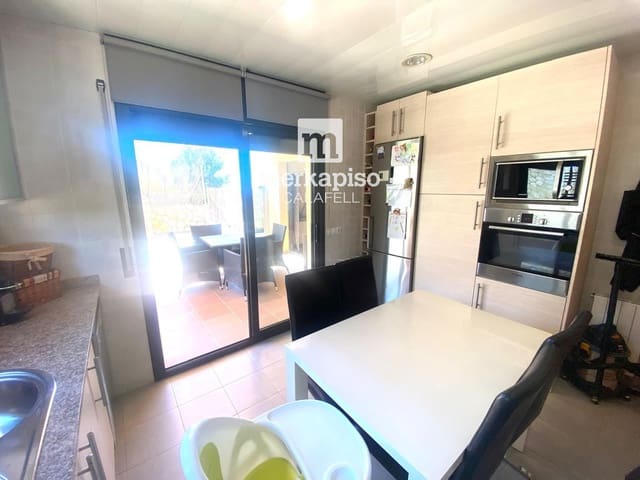 4 soverom Villa til salgs i Segur de Calafell, Calafell med svømmebasseng garasje - € 449 000 (Ref: 9777127)