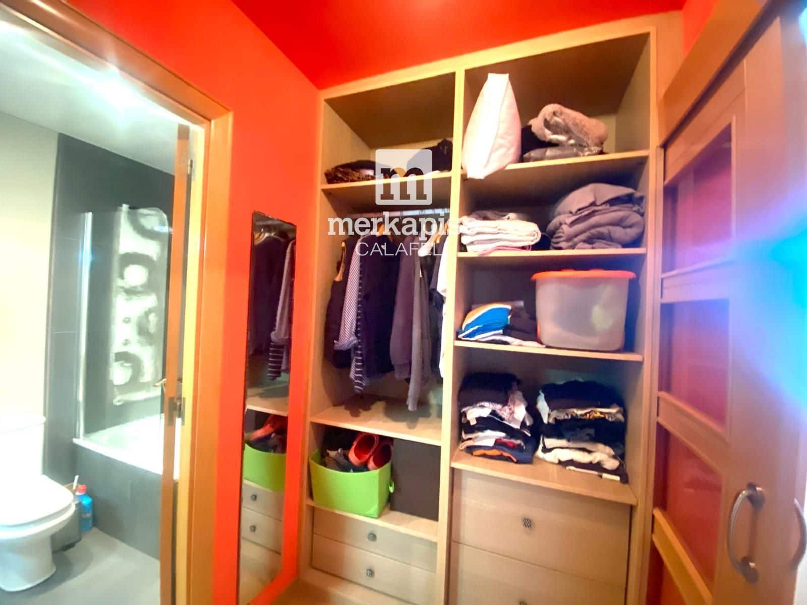 4 sypialnia Willa na sprzedaż w Segur de Calafell z basenem garażem - 475 000 € (Ref: 9777127)