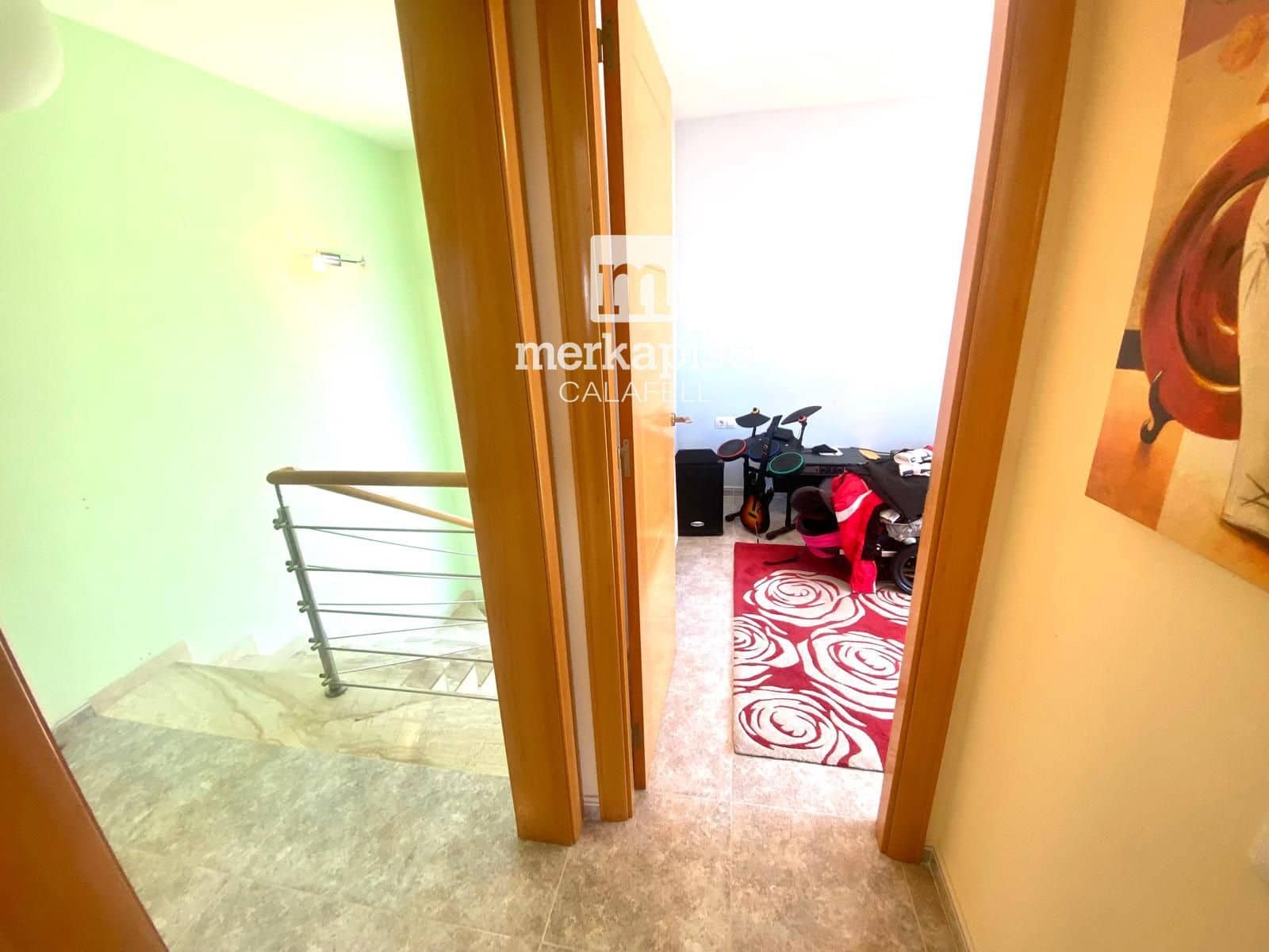 4 sypialnia Willa na sprzedaż w Segur de Calafell z basenem garażem - 475 000 € (Ref: 9777127)