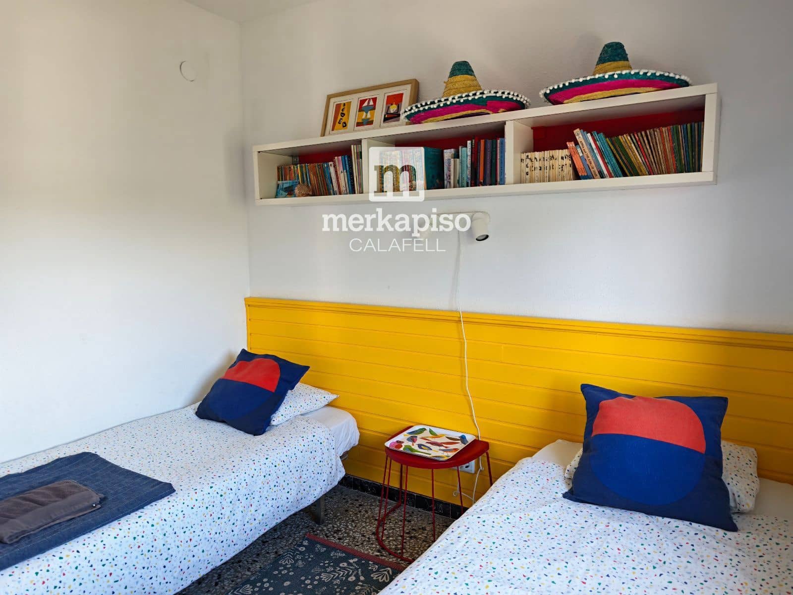 3 bedroom Villa for sale in Bellvei with pool garage - € 350,000 (Ref: 9777128)