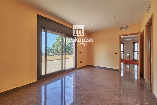 5 camera da letto Villa in vendita in Segur de Calafell, Calafell con piscina garage - 590.000 € (Rif: 9777132)