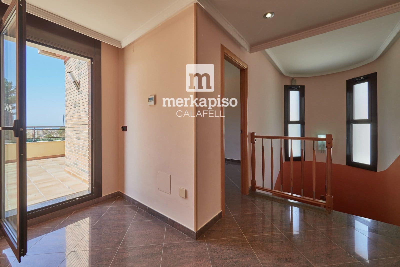 5 camera da letto Villa in vendita in Segur de Calafell con piscina garage - 590.000 € (Rif: 9777132)