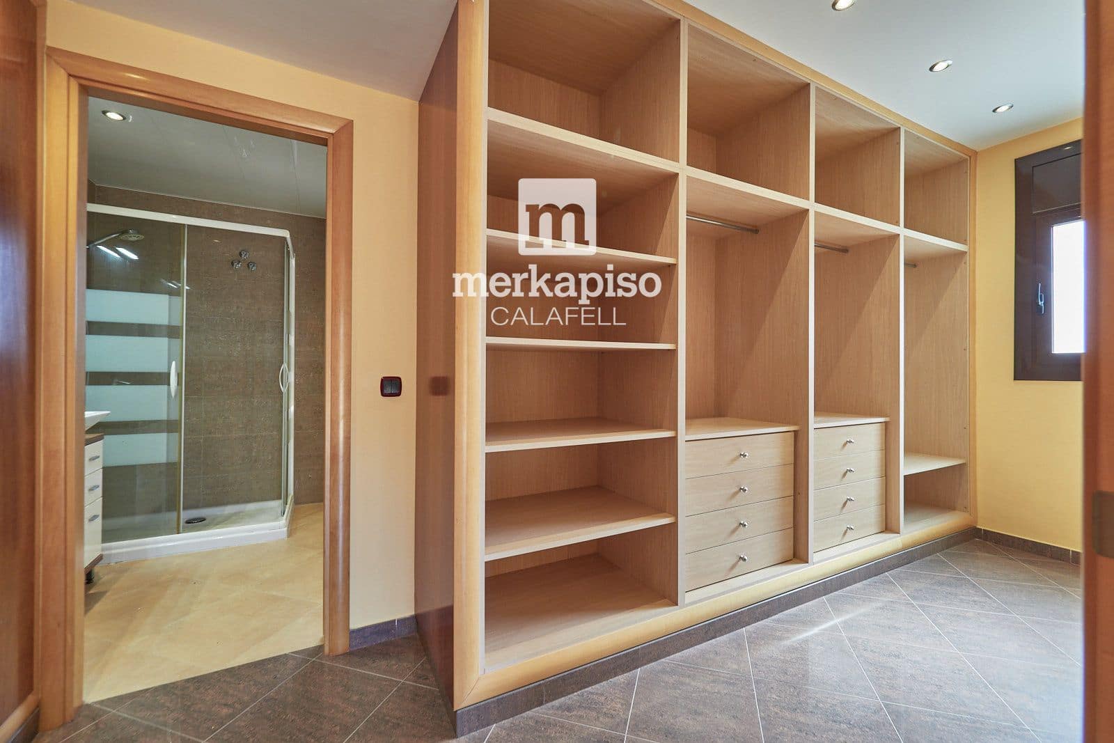 5 camera da letto Villa in vendita in Segur de Calafell con piscina garage - 590.000 € (Rif: 9777132)