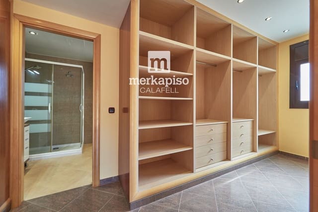 5 camera da letto Villa in vendita in Segur de Calafell, Calafell con piscina garage - 590.000 € (Rif: 9777132)