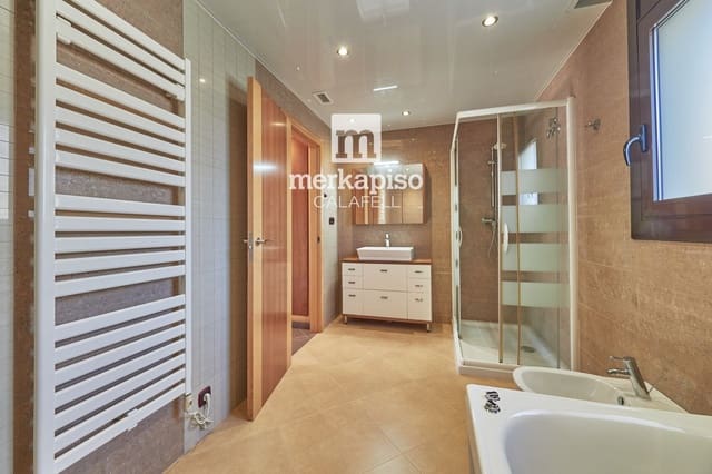 5 camera da letto Villa in vendita in Segur de Calafell, Calafell con piscina garage - 590.000 € (Rif: 9777132)