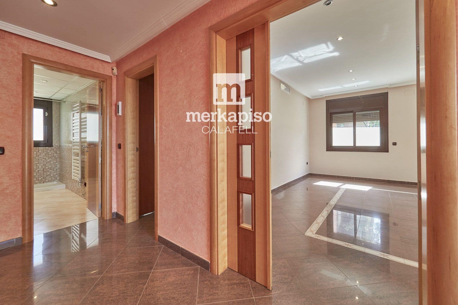 5 camera da letto Villa in vendita in Segur de Calafell con piscina garage - 590.000 € (Rif: 9777132)