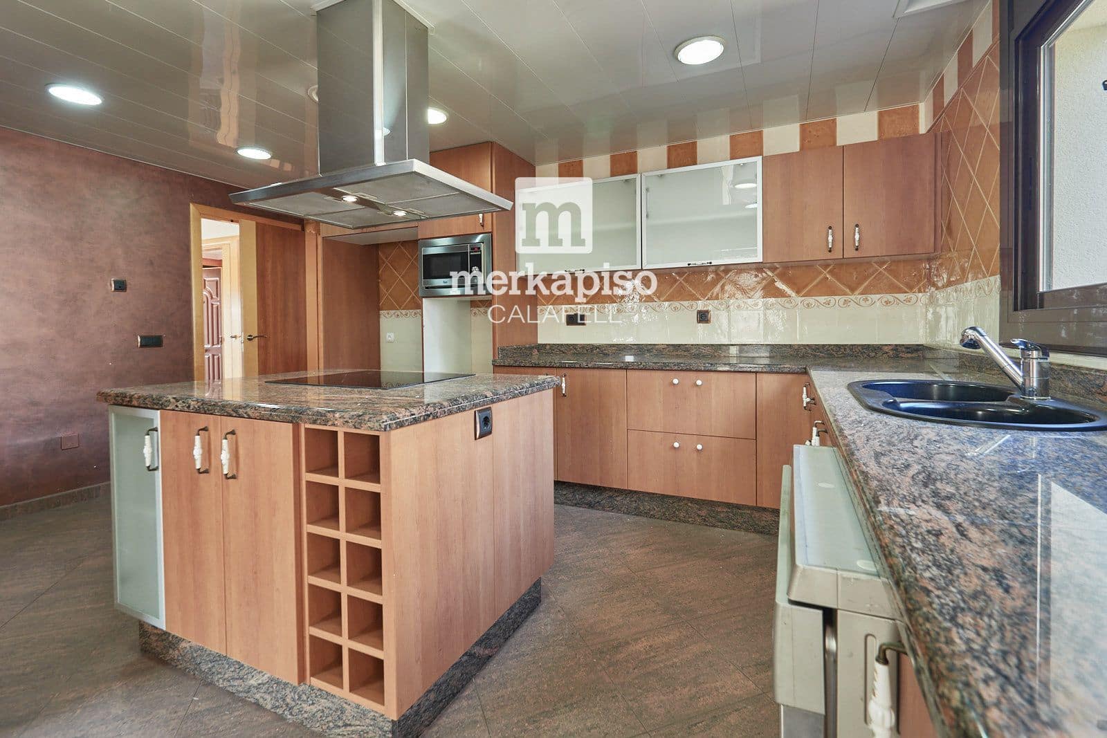 5 camera da letto Villa in vendita in Segur de Calafell con piscina garage - 590.000 € (Rif: 9777132)