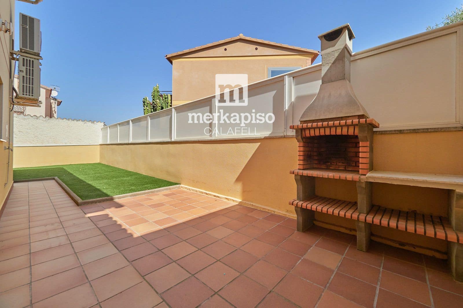 5 camera da letto Villa in vendita in Segur de Calafell con piscina garage - 590.000 € (Rif: 9777132)