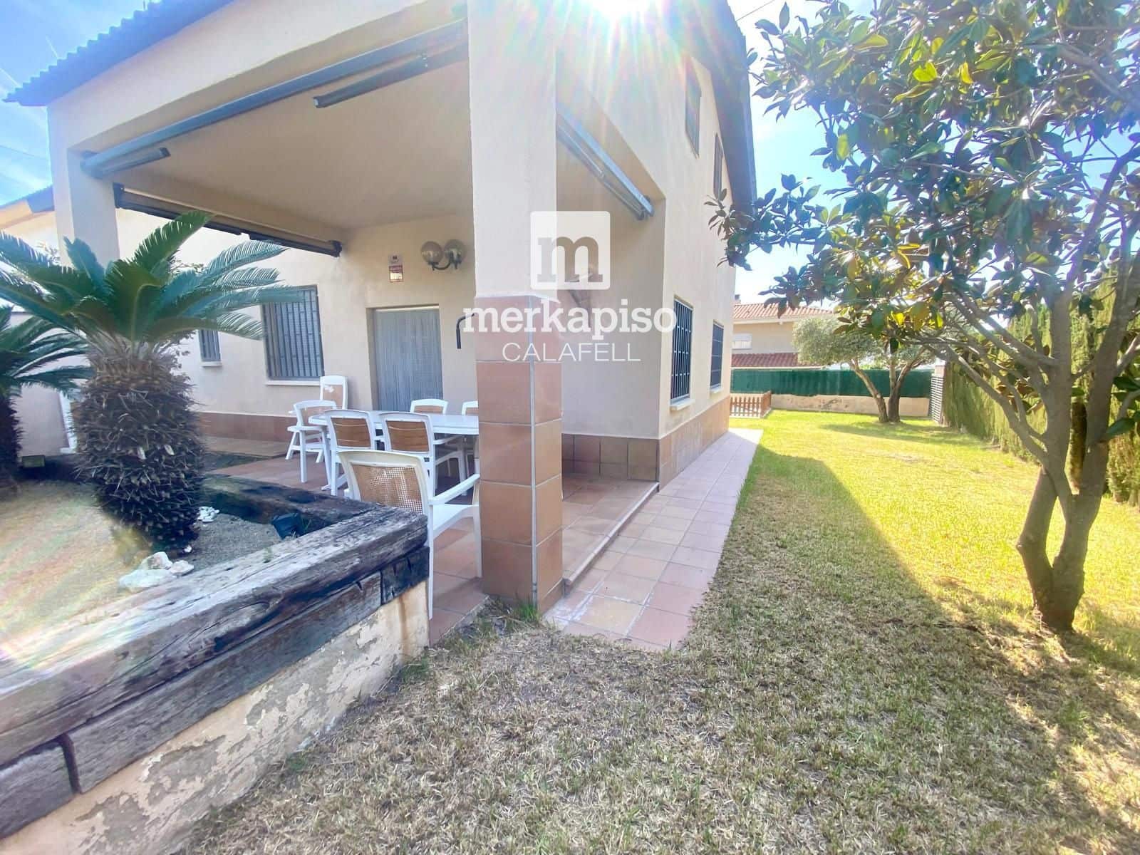 6 soverom Villa til salgs i Cunit med svømmebasseng - € 314 500 (Ref: 9795534)