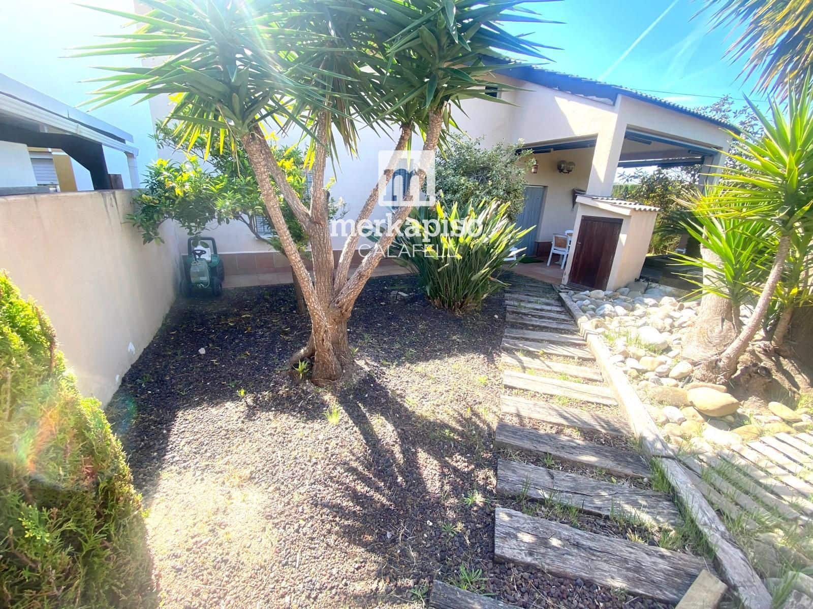 6 soverom Villa til salgs i Cunit med svømmebasseng - € 314 500 (Ref: 9795534)