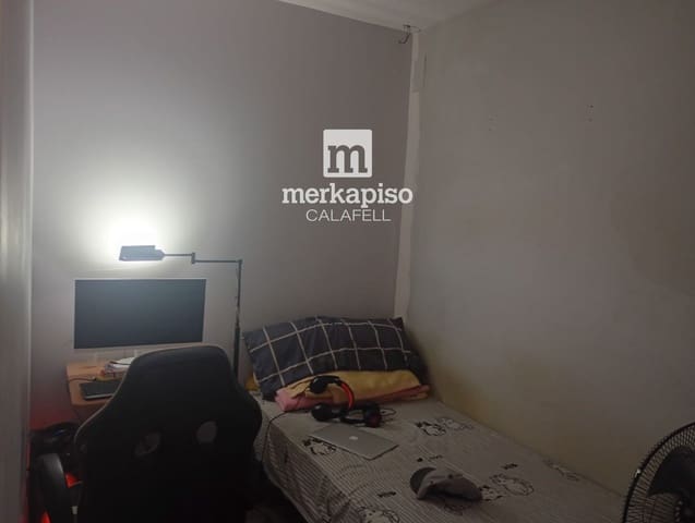Piso de 3 habitaciones en Calafell en venta con garaje - 190.900 € (Ref: 9795641)