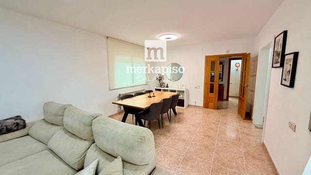 4 quarto Moradia para venda em Segur de Calafell, Calafell com piscina garagem - 430 000 € (Ref: 9795643)