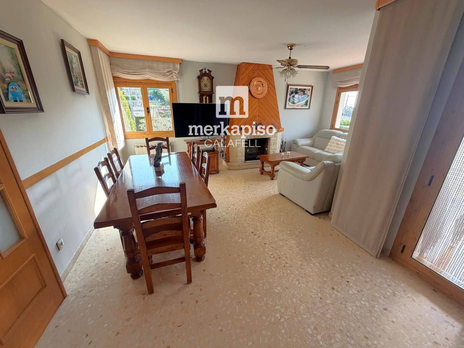 4 camera da letto Villa in vendita in Sant Jaume dels Domenys con piscina garage - 450.000 € (Rif: 9795644)