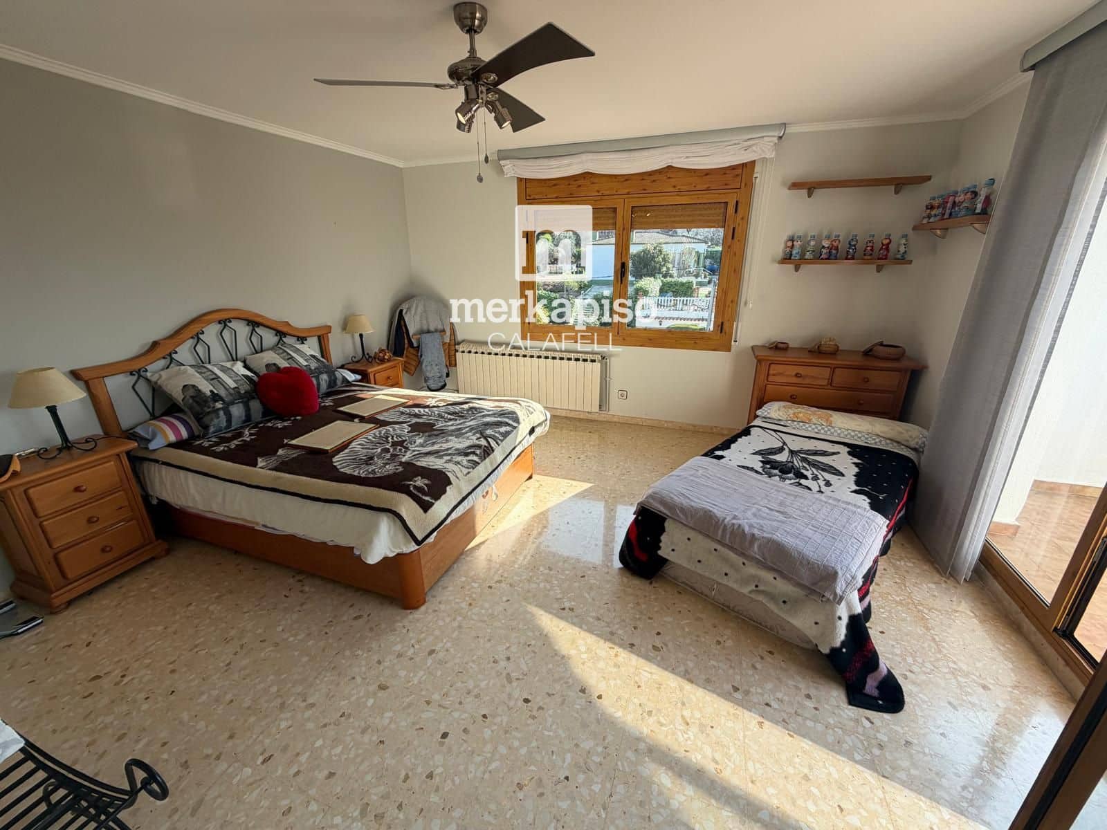 4 camera da letto Villa in vendita in Sant Jaume dels Domenys con piscina garage - 450.000 € (Rif: 9795644)