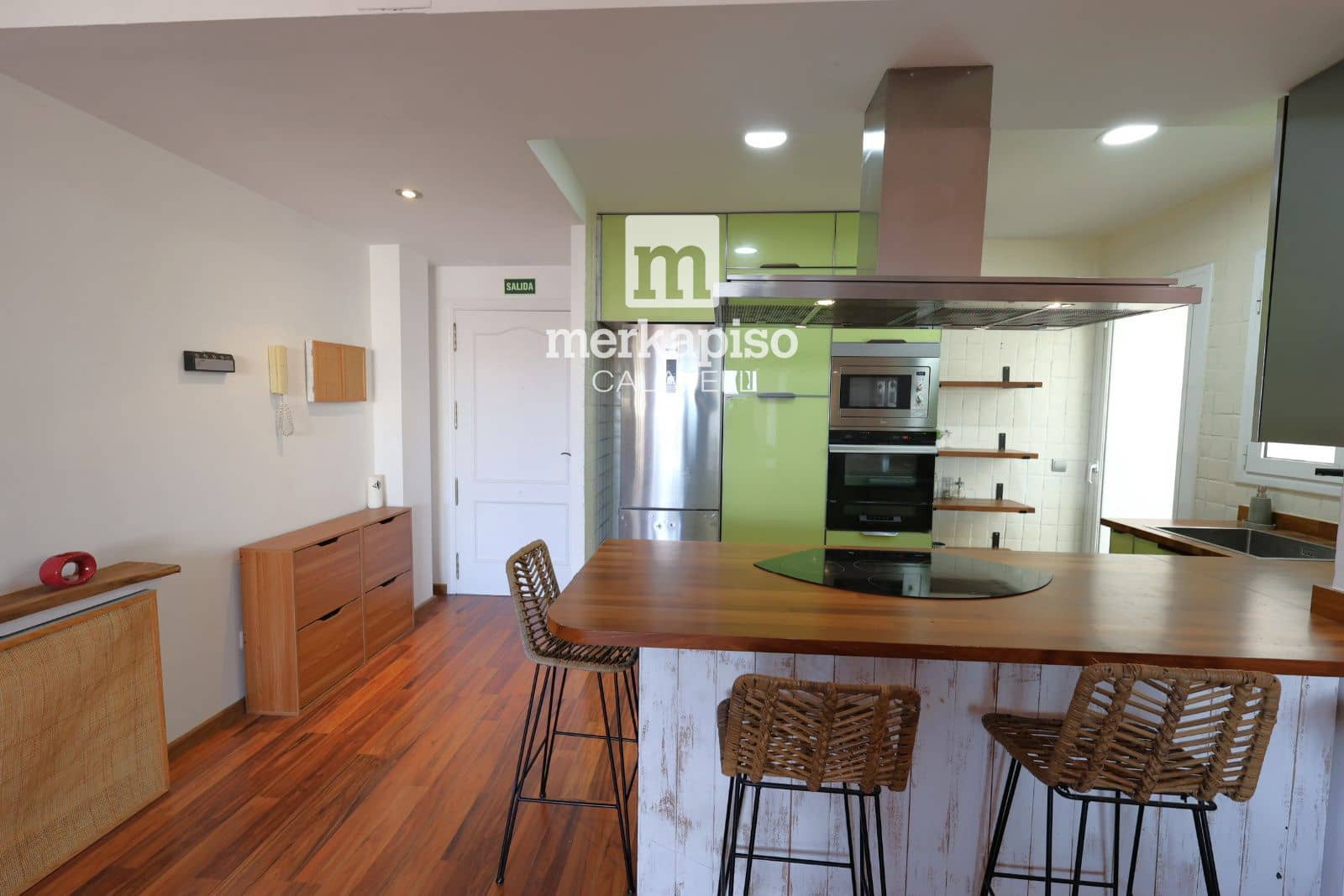 3 soveværelse Penthouse til salg i El Vendrell med swimmingpool garage - € 250.000 (Ref: 9795645)