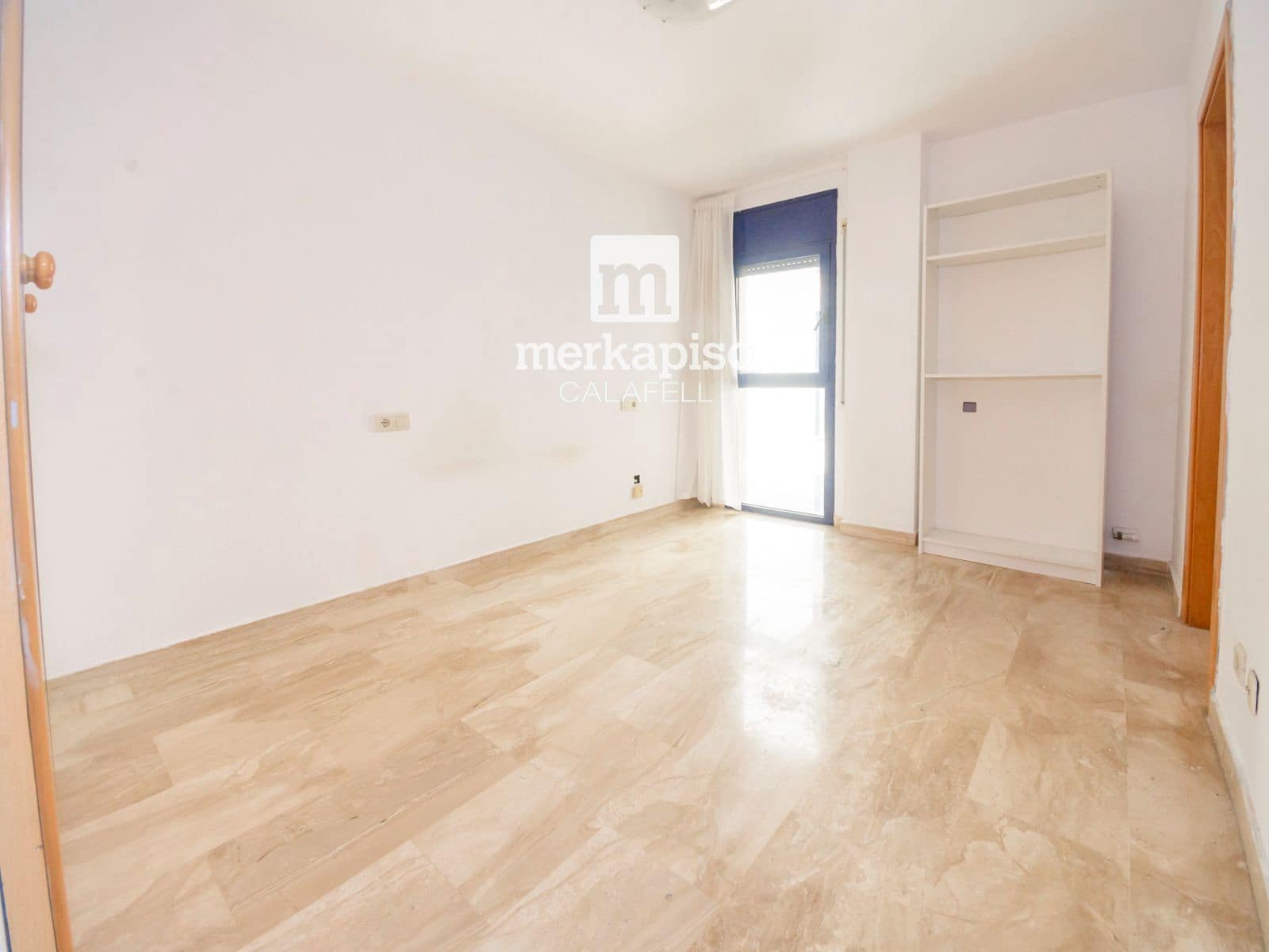 3 bedroom Flat for sale in Calafell - € 300,000 (Ref: 9807183)