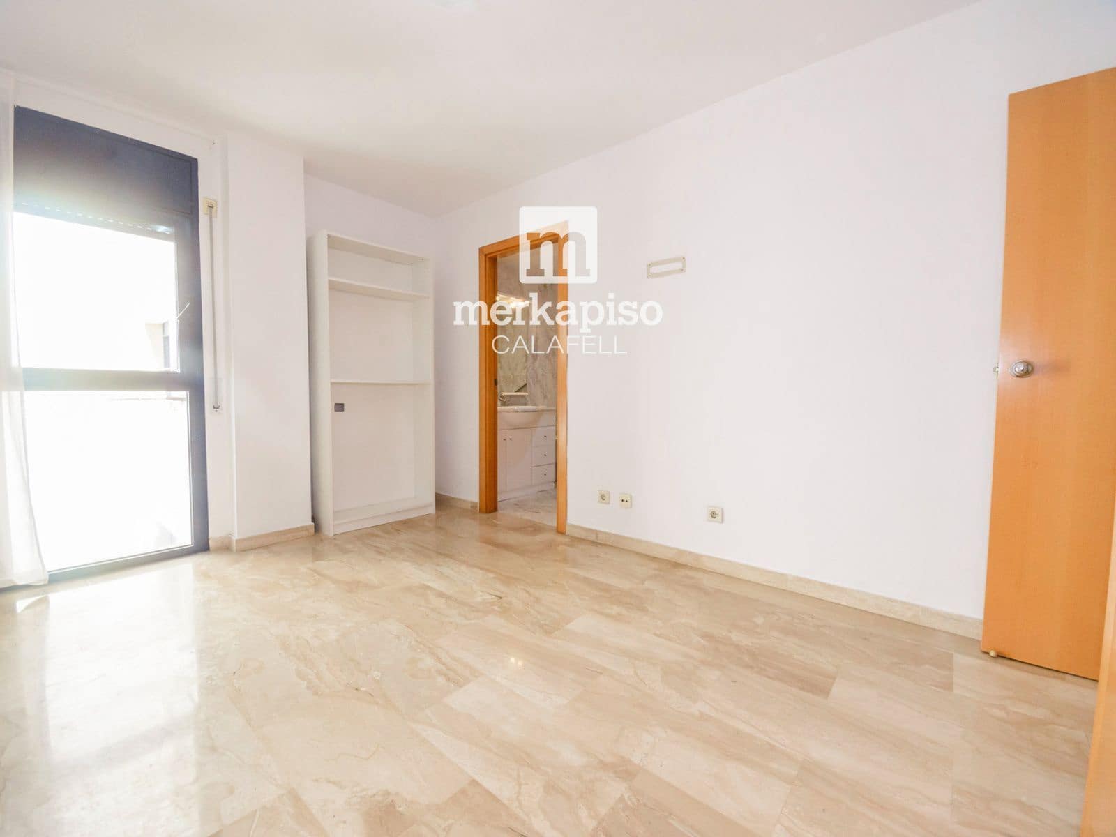3 bedroom Flat for sale in Calafell - € 300,000 (Ref: 9807183)