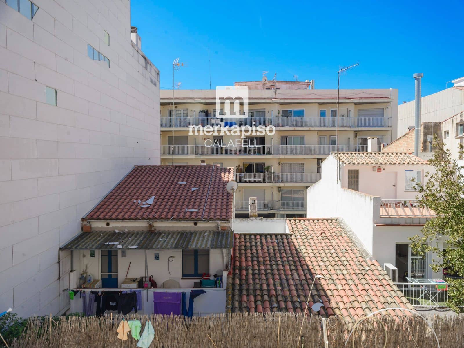 3 bedroom Flat for sale in Calafell - € 300,000 (Ref: 9807183)