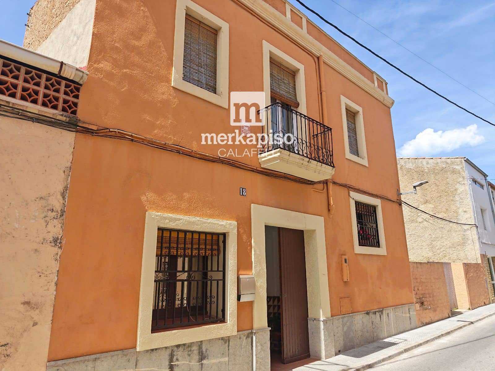 5 sypialnia Dom na sprzedaż w Llorenc del Penedes - 379 000 € (Ref: 9809455)