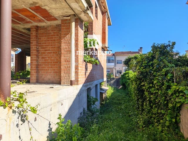 Moradia para venda em L'Arboç com garagem - 186 000 € (Ref: 9809456)