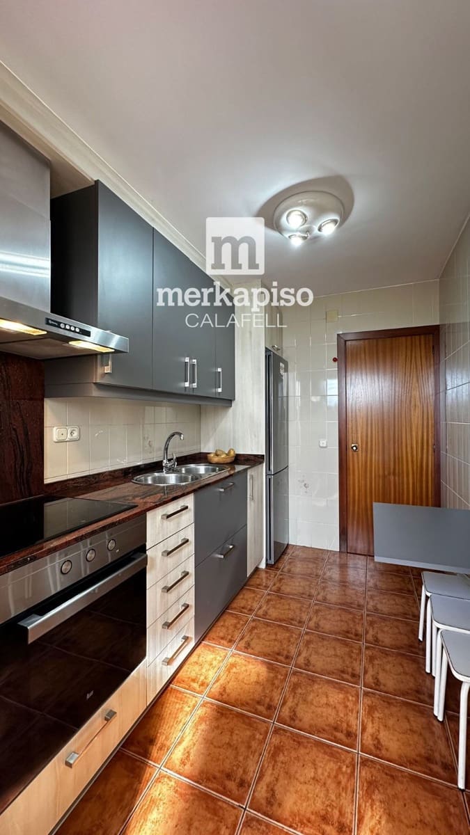 3 soveværelse Lejlighed til salg i Cunit med garage - € 183.500 (Ref: 9814746)