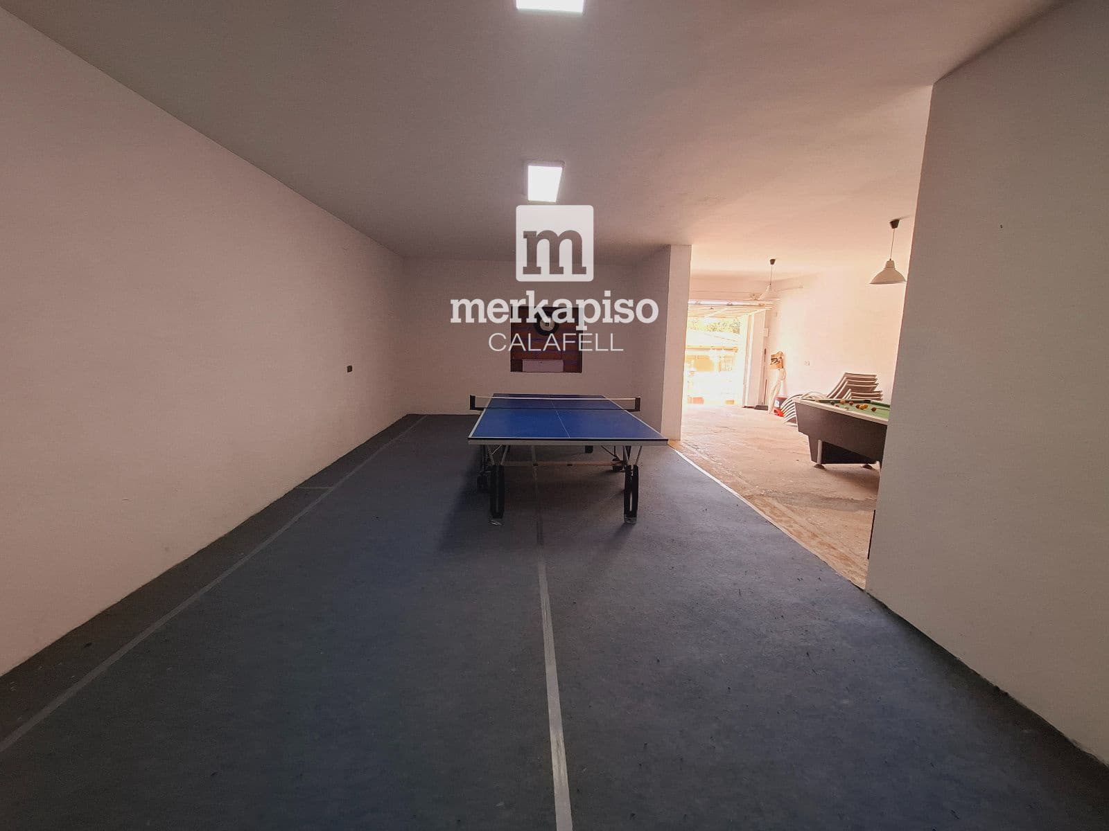 4 quarto Moradia para venda em Castellet i la Gornal com piscina garagem - 362 000 € (Ref: 9814747)