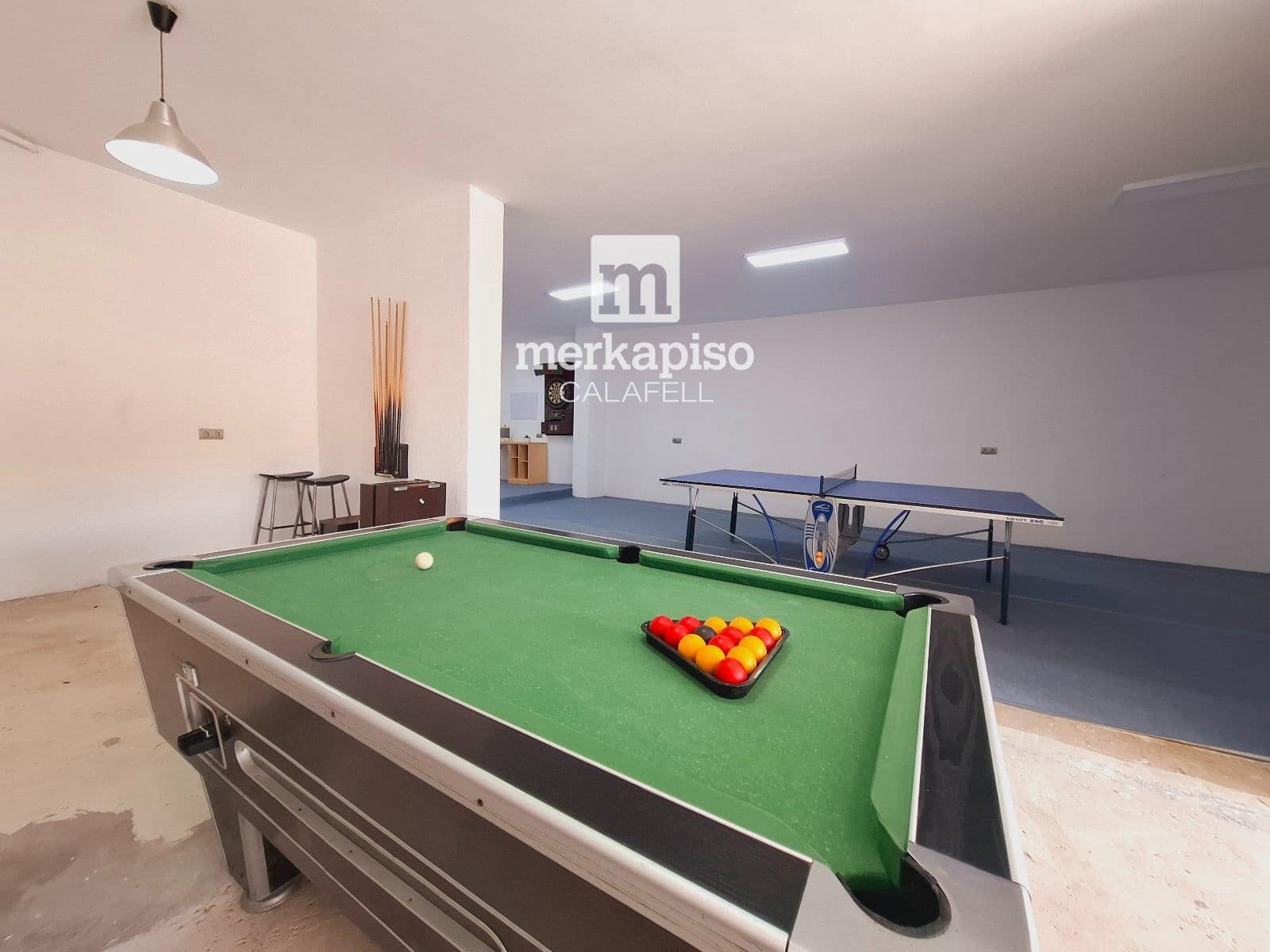 4 quarto Moradia para venda em Castellet i la Gornal com piscina garagem - 362 000 € (Ref: 9814747)