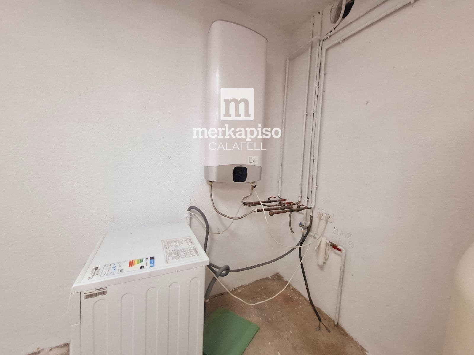 4 quarto Moradia para venda em Castellet i la Gornal com piscina garagem - 362 000 € (Ref: 9814747)