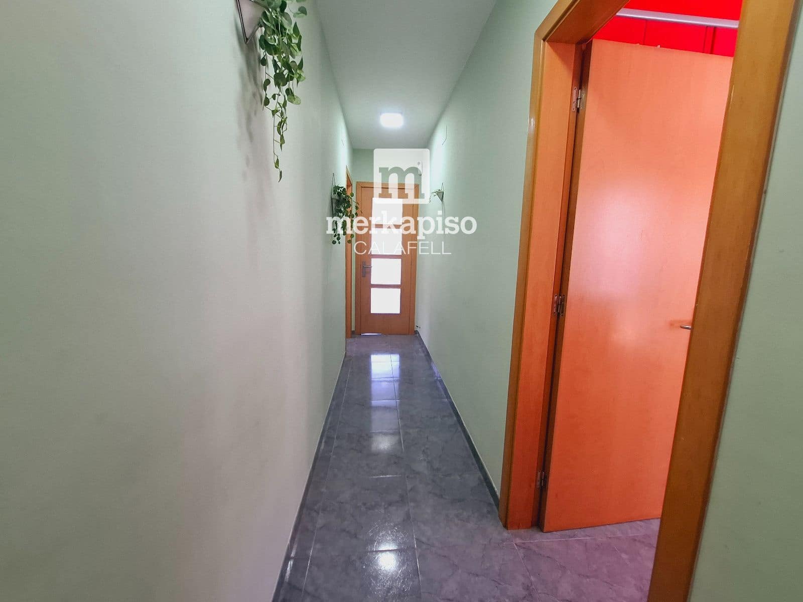 4 quarto Moradia para venda em Castellet i la Gornal com piscina garagem - 362 000 € (Ref: 9814747)