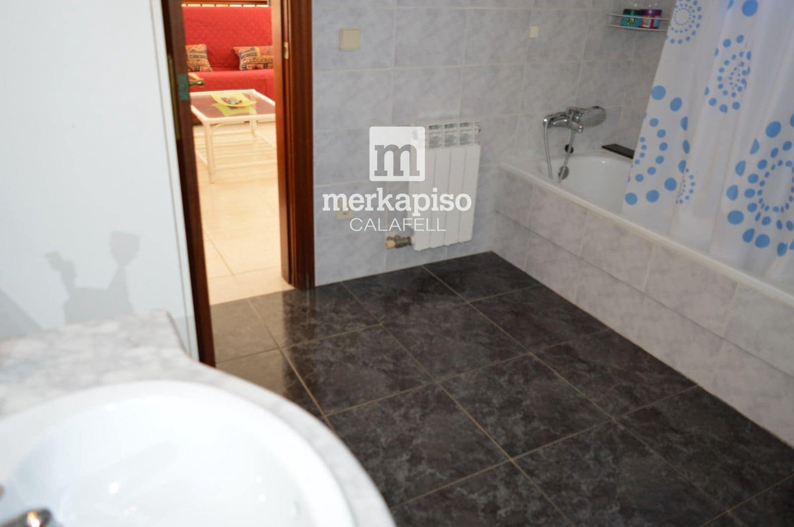 5 bedroom Villa for sale in Calafell with garage - € 510,000 (Ref: 9819735)