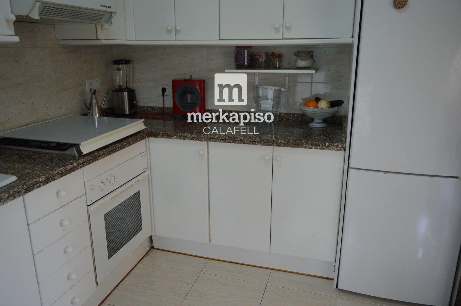 5 bedroom Villa for sale in Calafell with garage - € 510,000 (Ref: 9819735)