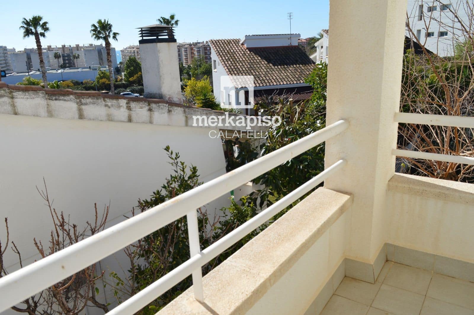 5 bedroom Villa for sale in Calafell with garage - € 510,000 (Ref: 9819735)