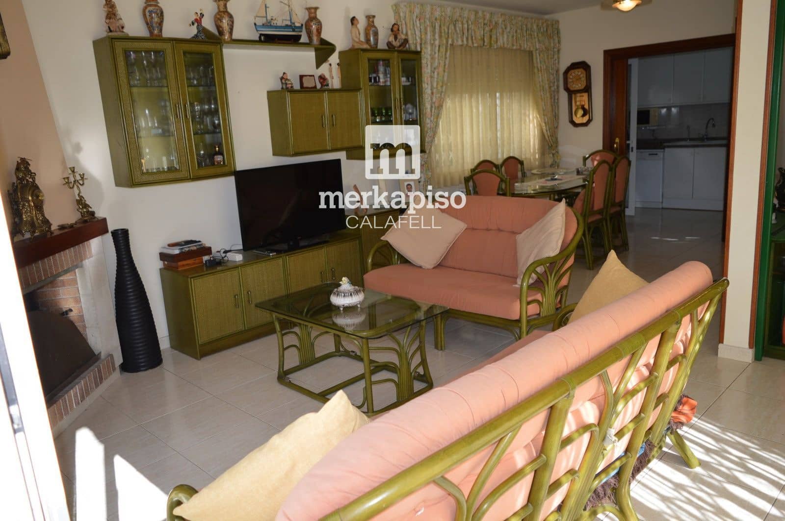 5 bedroom Villa for sale in Calafell with garage - € 510,000 (Ref: 9819735)