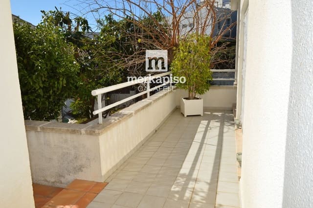 5 soverom Villa til salgs i Calafell med garasje - € 510 000 (Ref: 9819735)