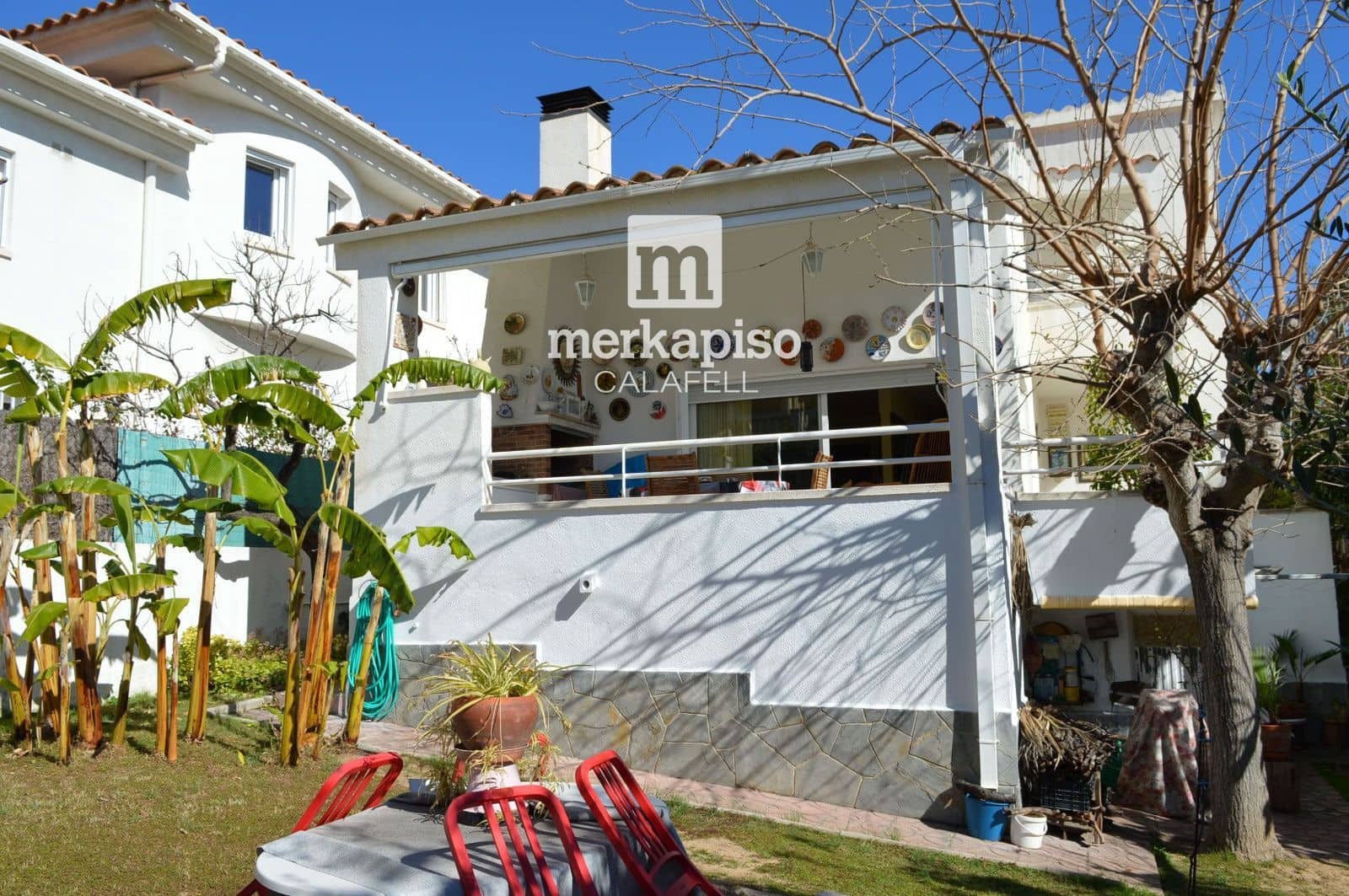 5 bedroom Villa for sale in Calafell with garage - € 510,000 (Ref: 9819735)