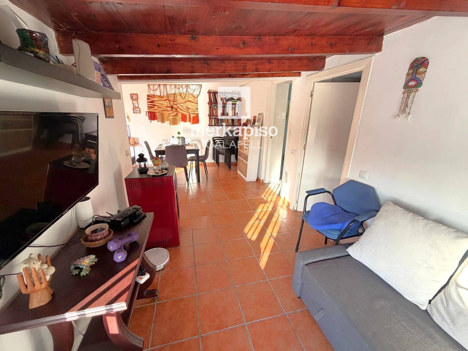 3 bedroom Villa for sale in Bellvei - € 210,000 (Ref: 9824224)