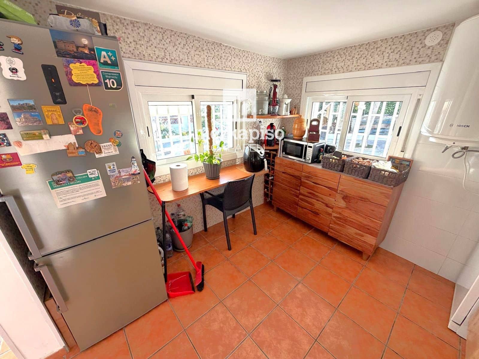 3 bedroom Villa for sale in Bellvei - € 210,000 (Ref: 9824224)