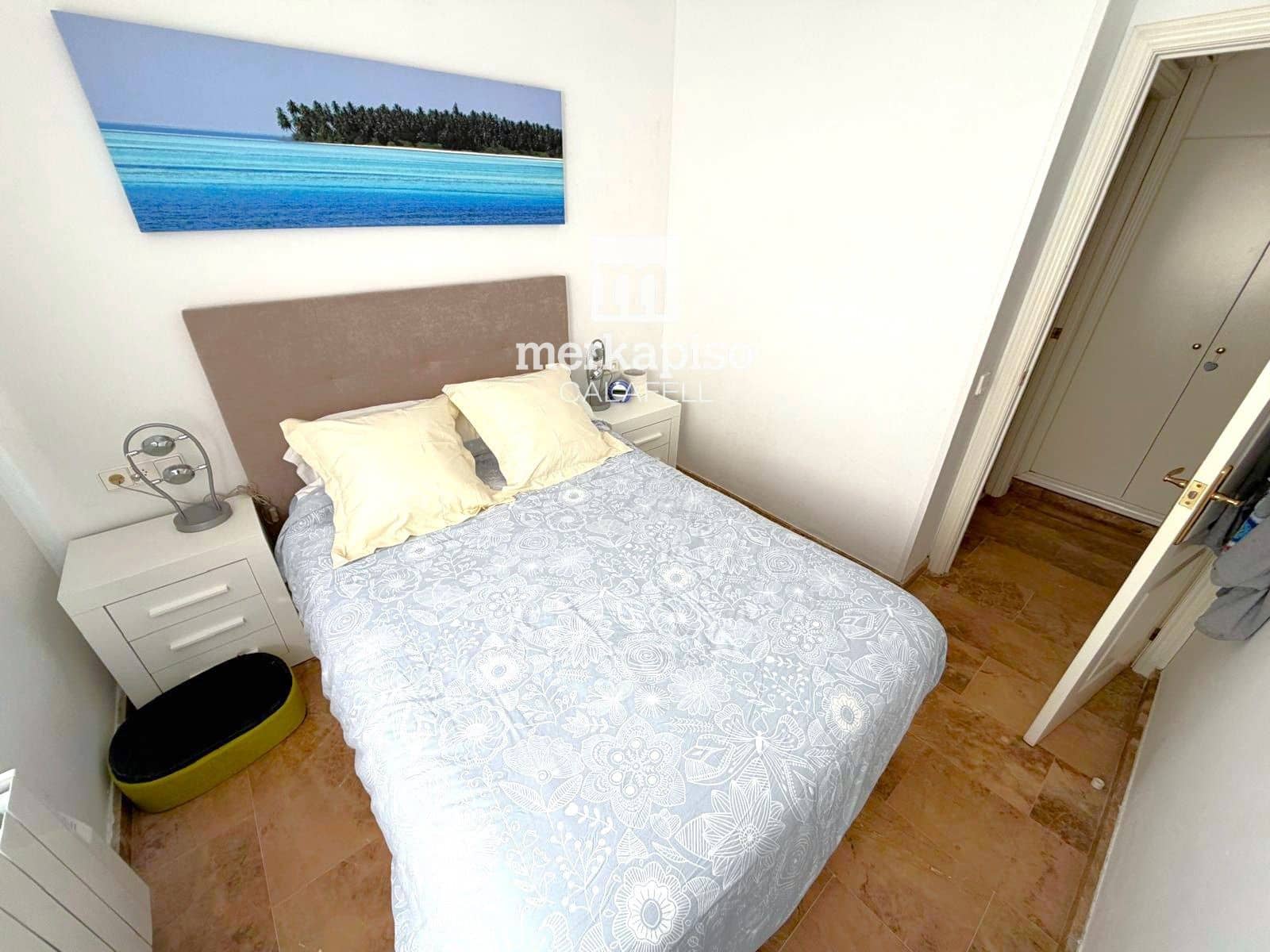 Piso de 3 habitaciones en Calafell en venta con piscina garaje - 365.000 € (Ref: 9825822)