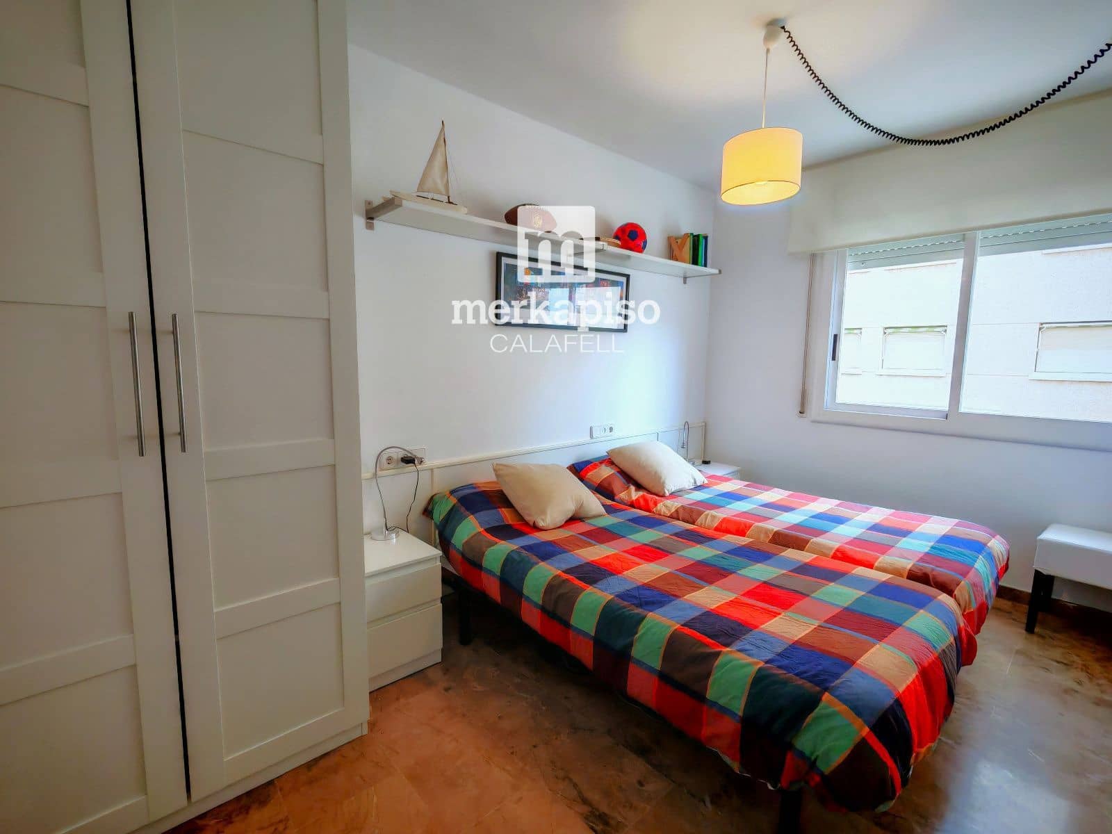 Piso de 3 habitaciones en Calafell en venta con piscina garaje - 365.000 € (Ref: 9825822)