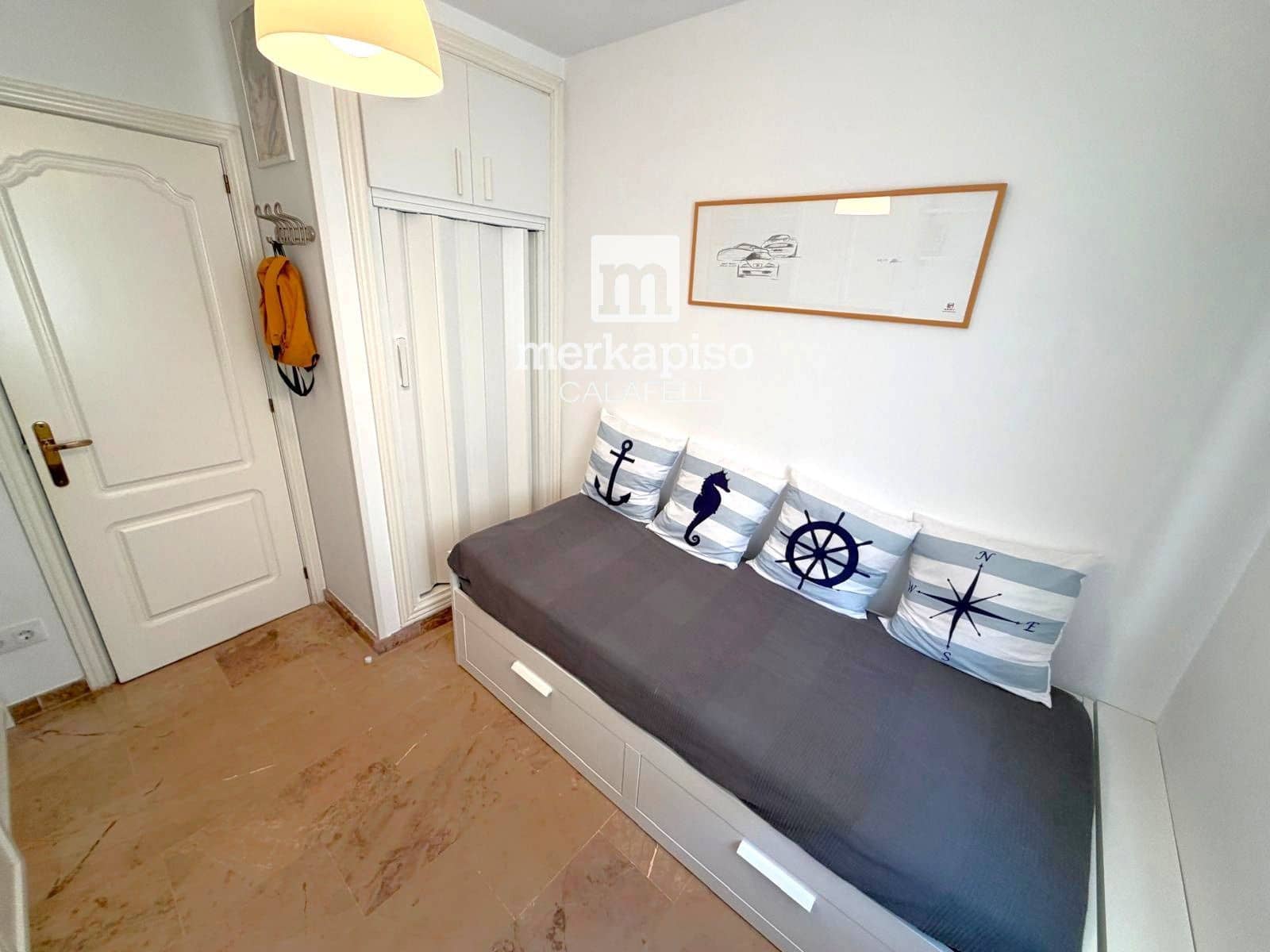 Piso de 3 habitaciones en Calafell en venta con piscina garaje - 365.000 € (Ref: 9825822)