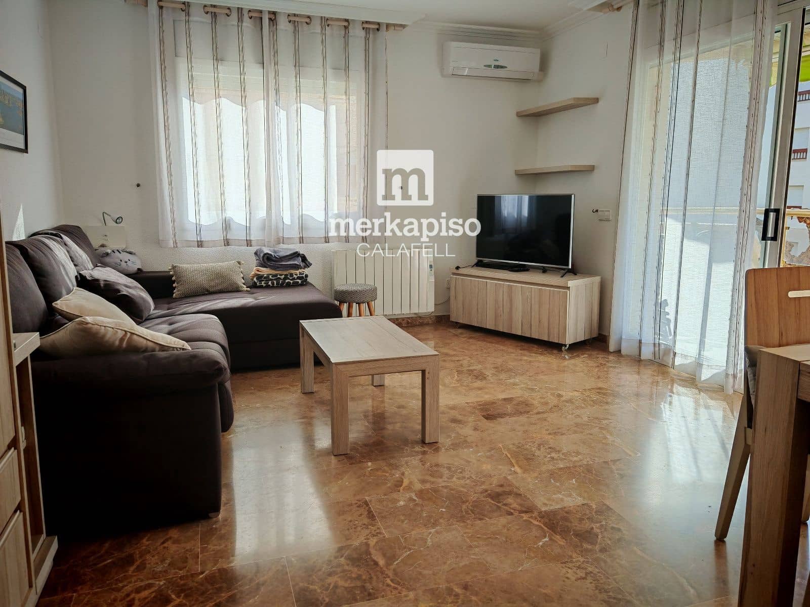 Piso de 3 habitaciones en Calafell en venta con piscina garaje - 365.000 € (Ref: 9825822)