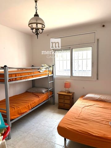 4 soverom Villa til salgs i Segur de Calafell, Calafell med garasje - € 344 000 (Ref: 9829607)