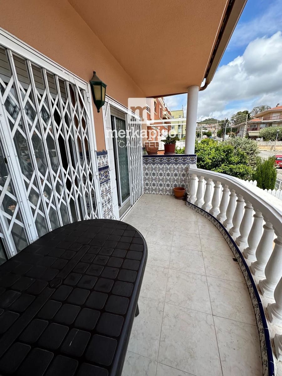 4 Zimmer Villa zu verkaufen in Segur de Calafell mit Garage - 344.000 € (Ref: 9829607)