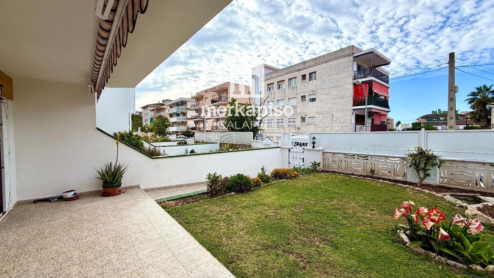 4 soveværelse Villa til salg i Cunit med garage - € 360.000 (Ref: 9829608)