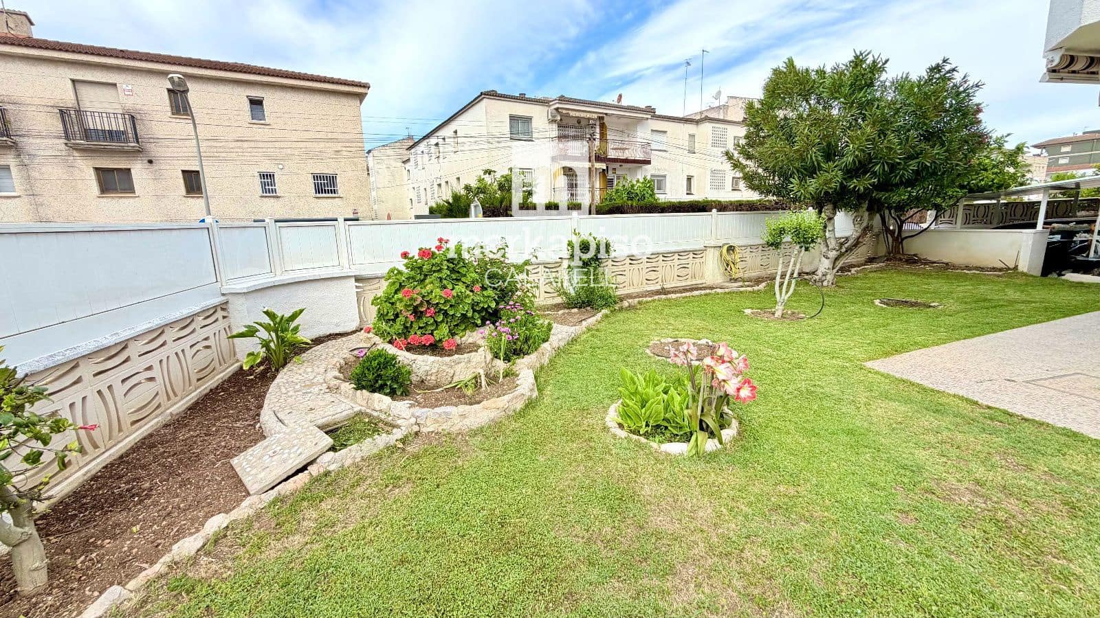 4 soveværelse Villa til salg i Cunit med garage - € 360.000 (Ref: 9829608)