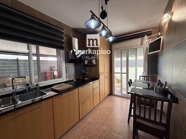 4 Zimmer Villa zu verkaufen in Segur de Calafell, Calafell mit Garage - 439.000 € (Ref: 9838699)