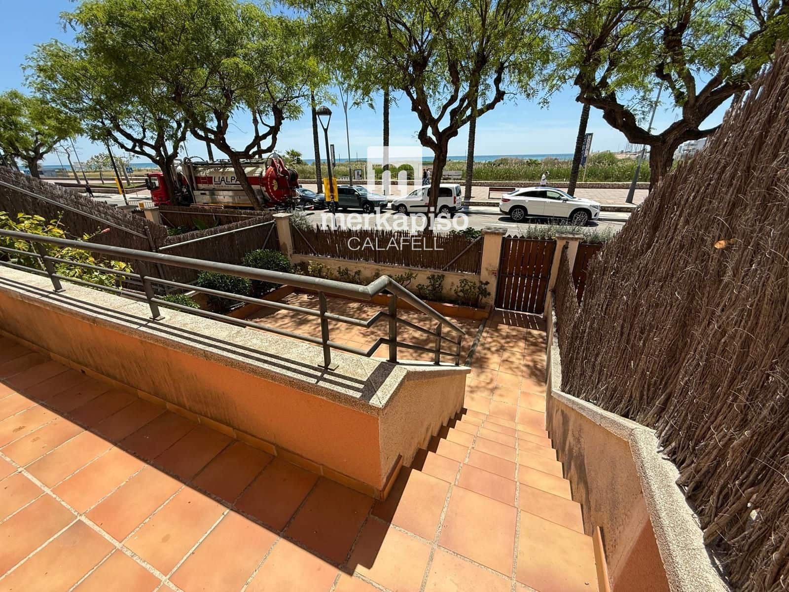 2 bedroom Flat for sale in Segur de Calafell with garage - € 390,000 (Ref: 9841879)