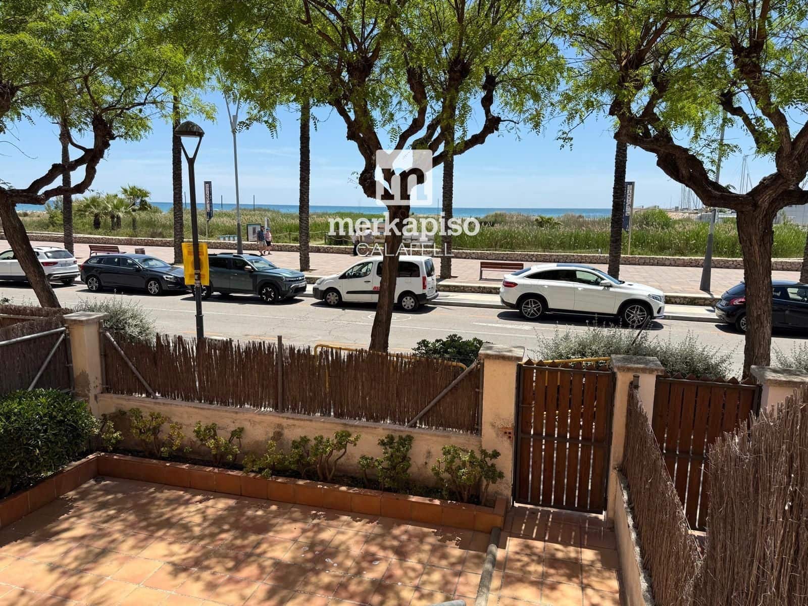 2 bedroom Flat for sale in Segur de Calafell with garage - € 390,000 (Ref: 9841879)
