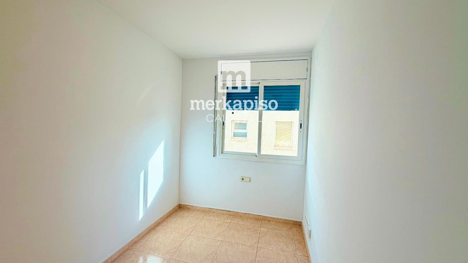 2 bedroom Flat for sale in El Vendrell - € 190,000 (Ref: 9841880)